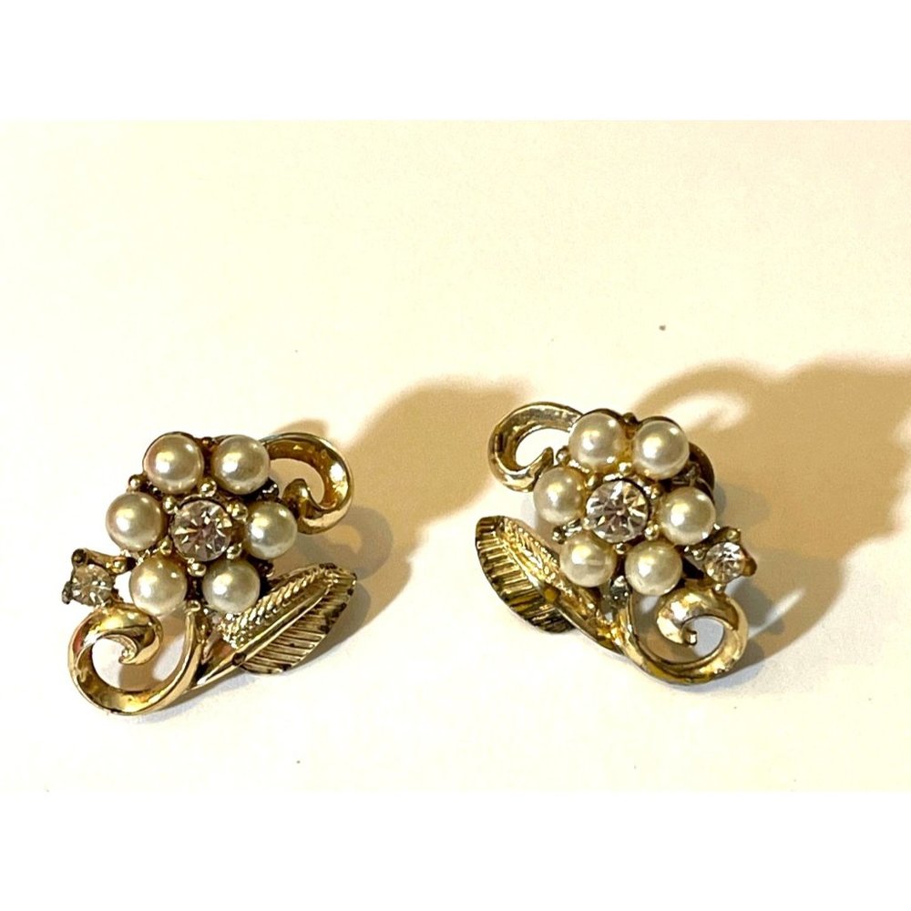 Vintage Coro Screw-back Faux Pearl and Rhinestone Golden Tone Estate Earrings